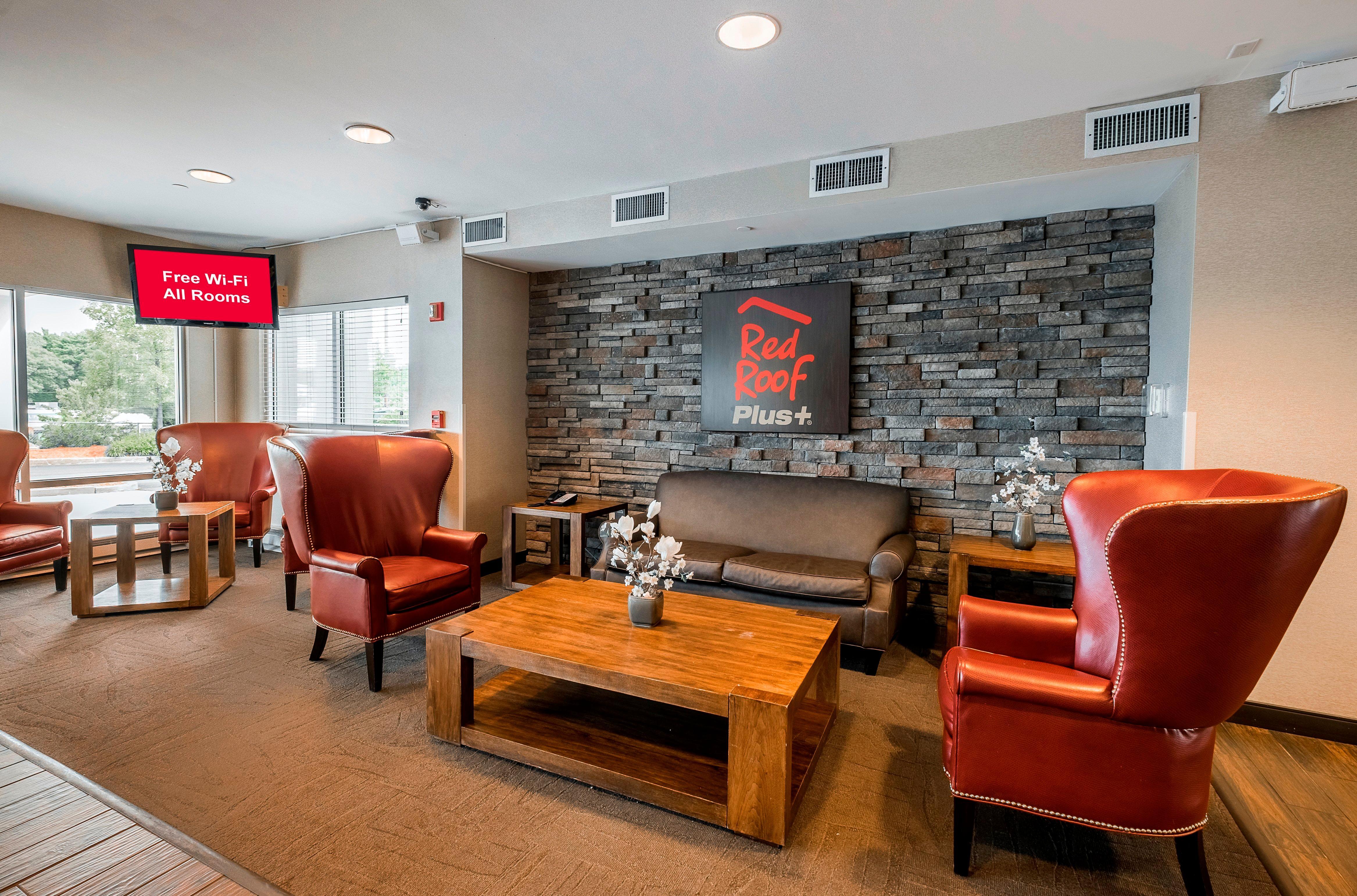 Red Roof Inn Plus+ Boston - Logan Saugus Exterior foto