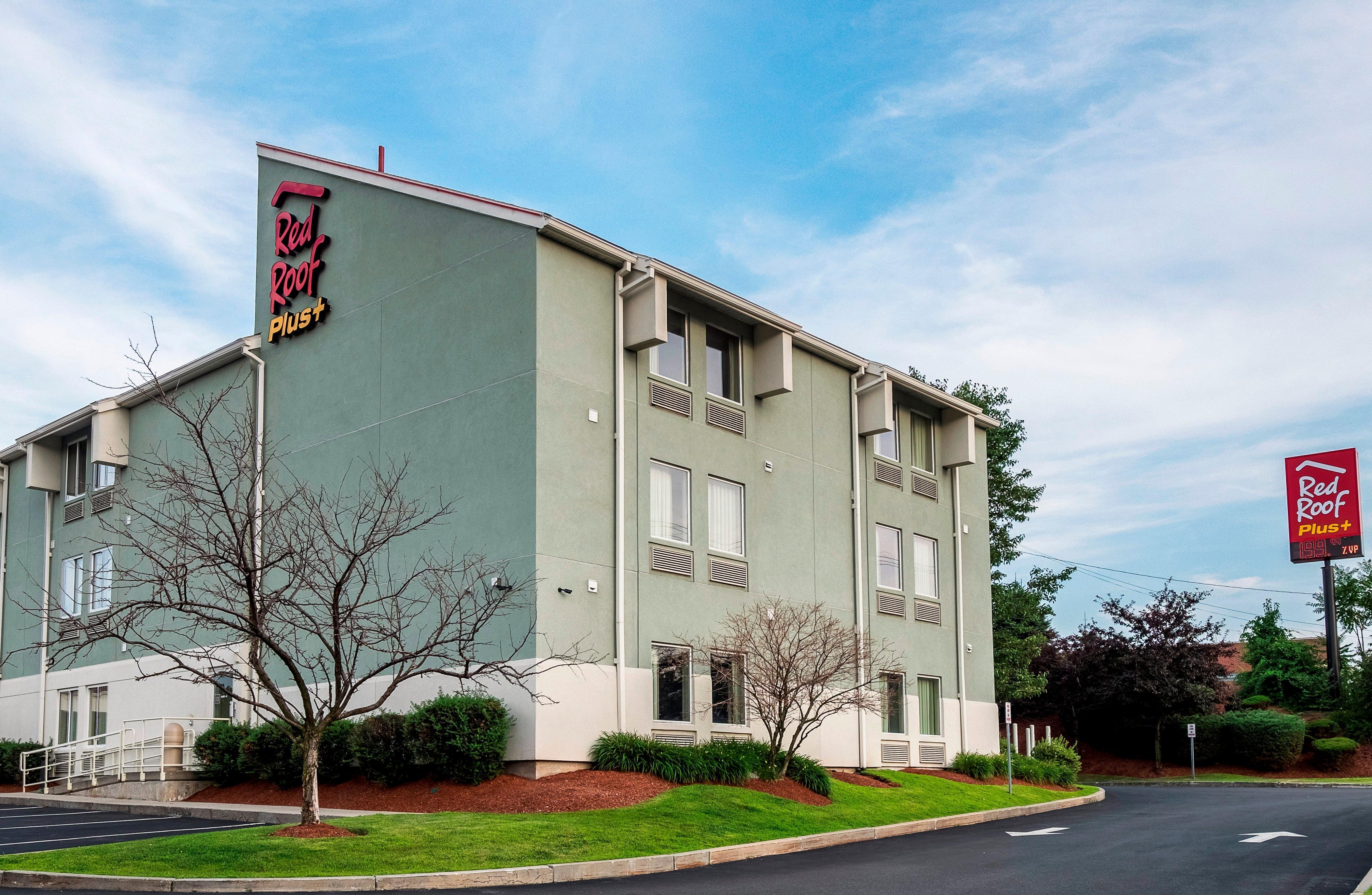 Red Roof Inn Plus+ Boston - Logan Saugus Exterior foto